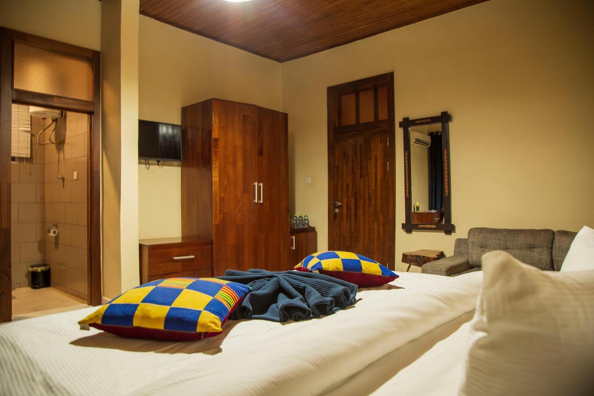 The Haven Boutique Hotel クマシ エクステリア 写真