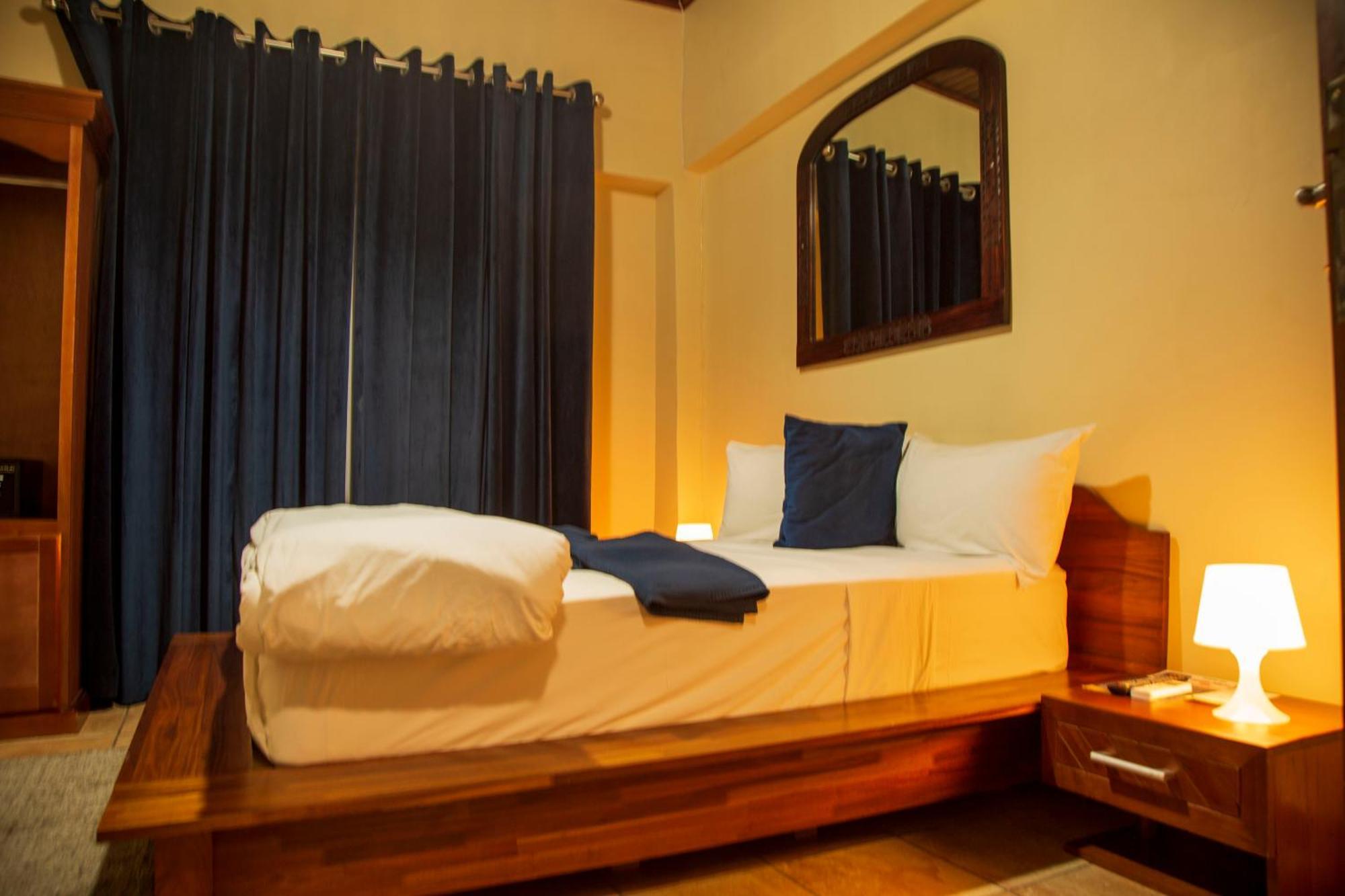 The Haven Boutique Hotel クマシ エクステリア 写真